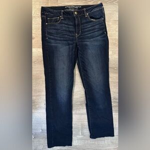 American Eagle Jeans
Dark Wash 
Skinny fit 
Size 14 long